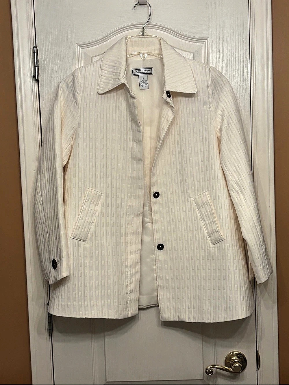 SIMONTON SAYS Ivory Textured Trench Jacket | Vintage Chic Off-White Blazer Coat